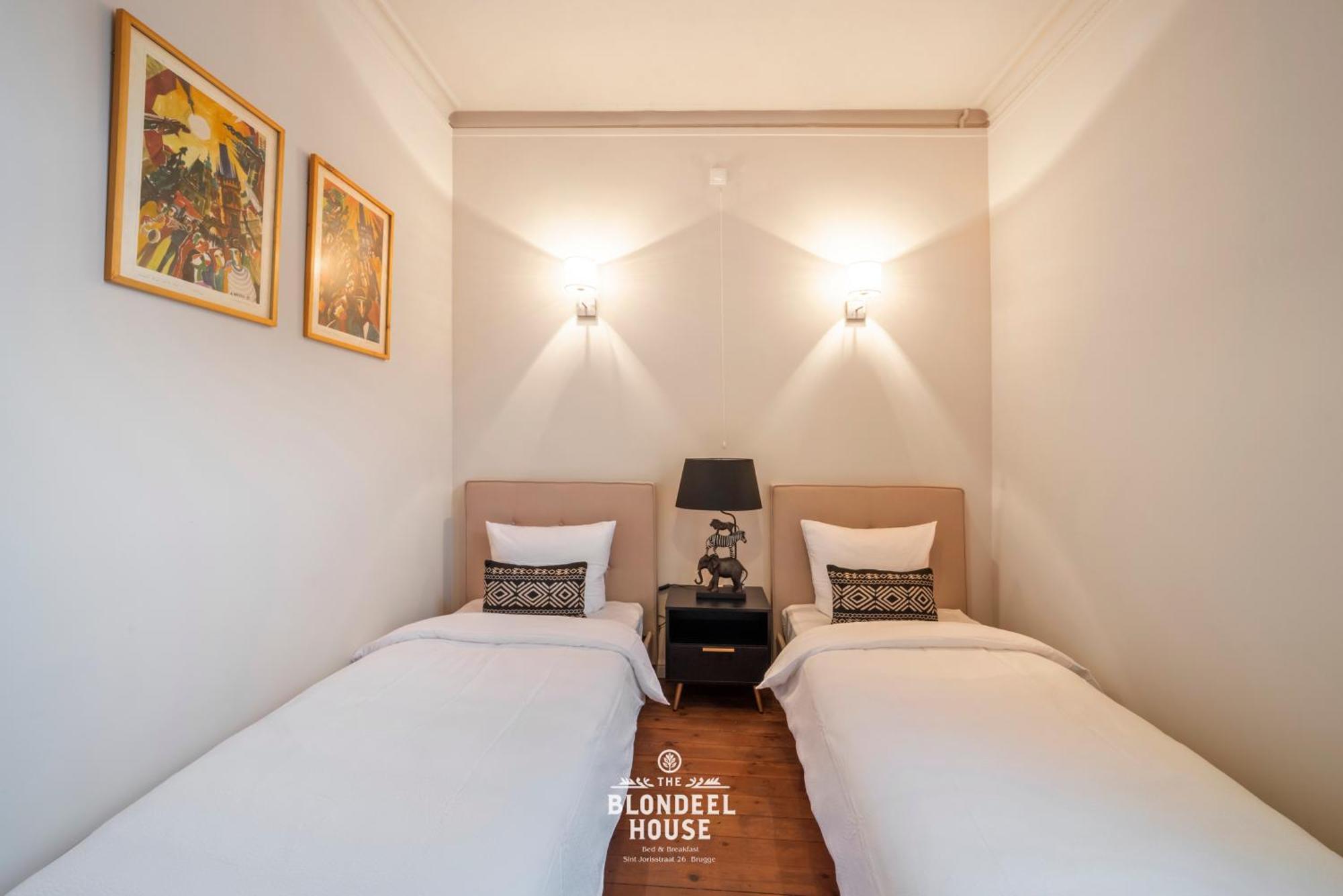 Bed & Breakfast The Blondeel House Brugge Center Εξωτερικό φωτογραφία