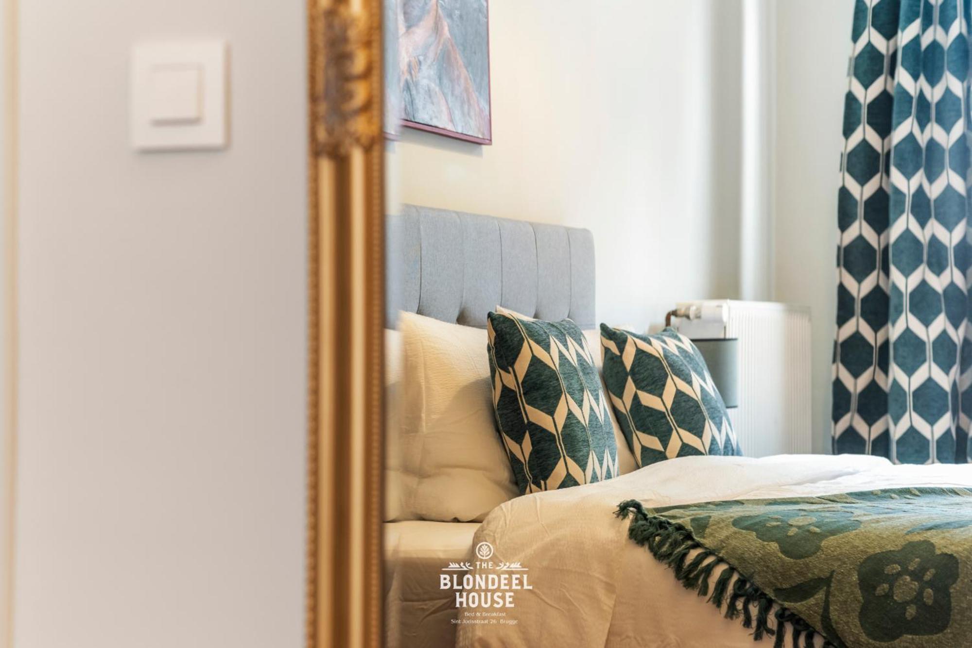 Bed & Breakfast The Blondeel House Brugge Center Εξωτερικό φωτογραφία